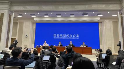 强化基础性支撑，以智能装备创新与AI基础软件共筑数字中国新基石